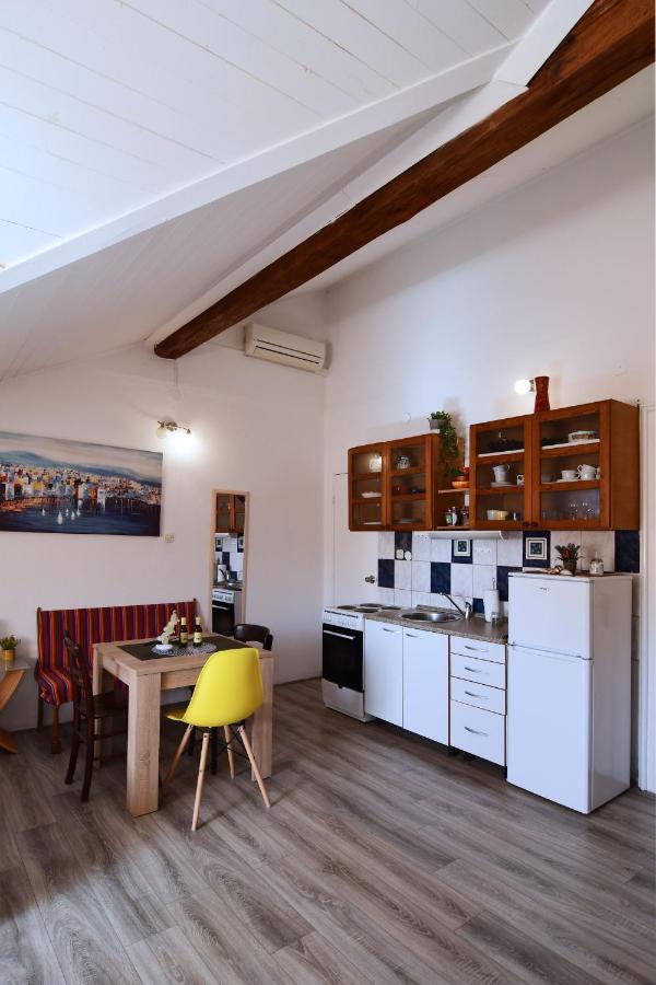 Ferienwohnung Rosi Split Exterior foto