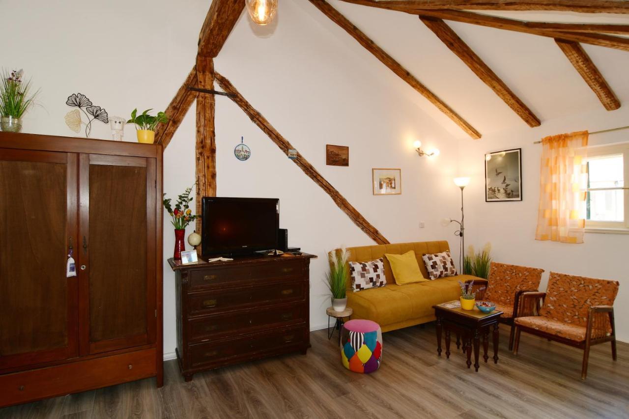 Ferienwohnung Rosi Split Exterior foto
