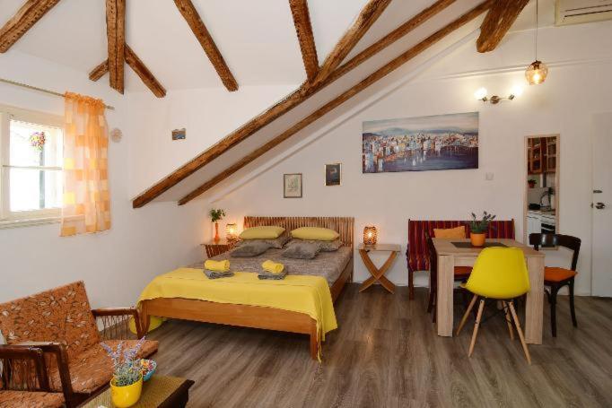 Ferienwohnung Rosi Split Exterior foto