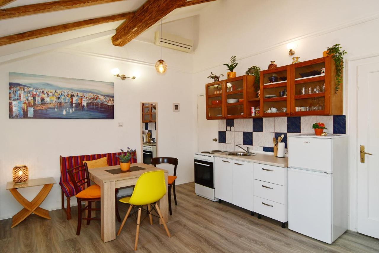 Ferienwohnung Rosi Split Exterior foto